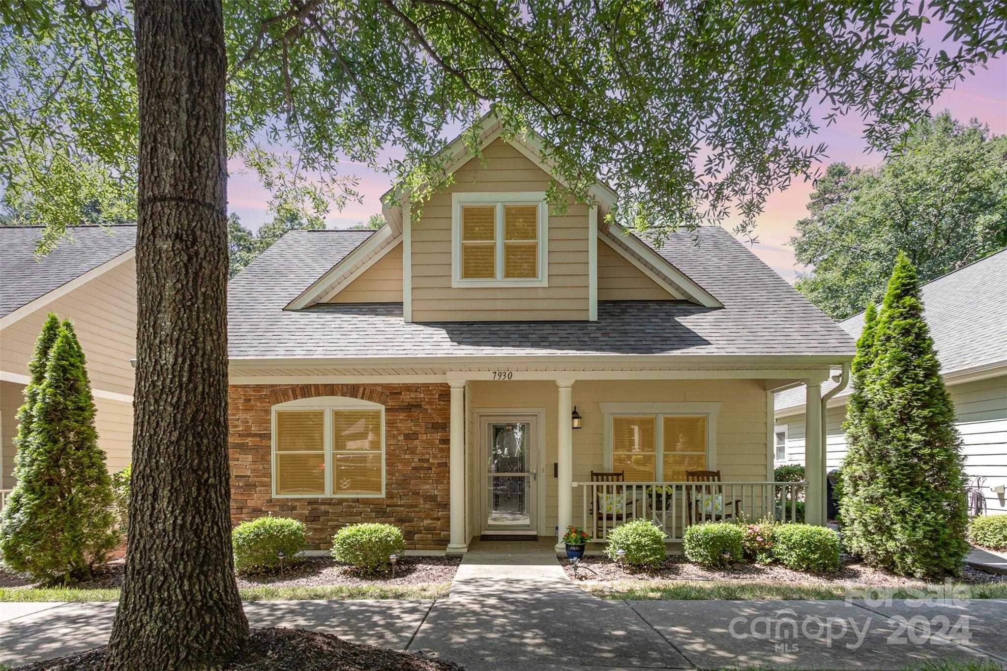 7930 Tigers Paw, Huntersville, Single Family Residence,  for sale, Alex Lee, LAKE REALTY